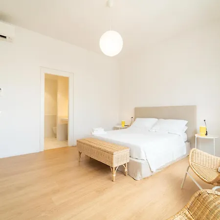 Alberto's Piazza Roma Gæstehus Oristano